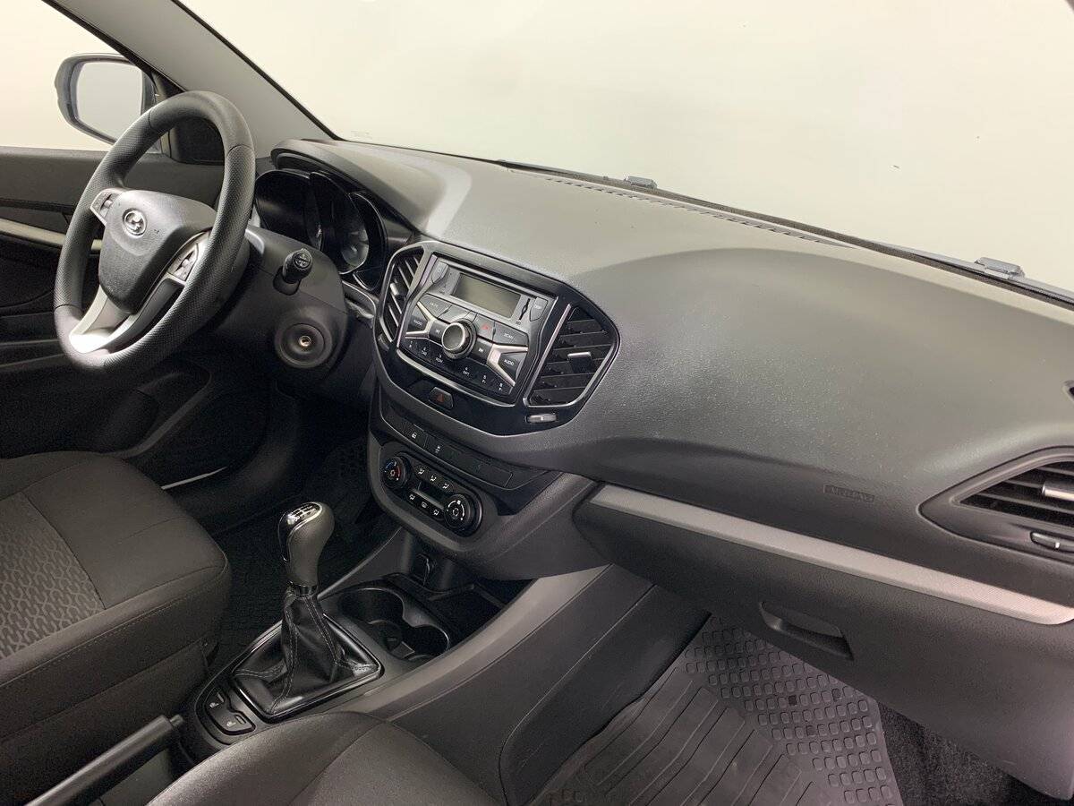 Купить Lada (ВАЗ) Vesta с пробегом. Фото: #12