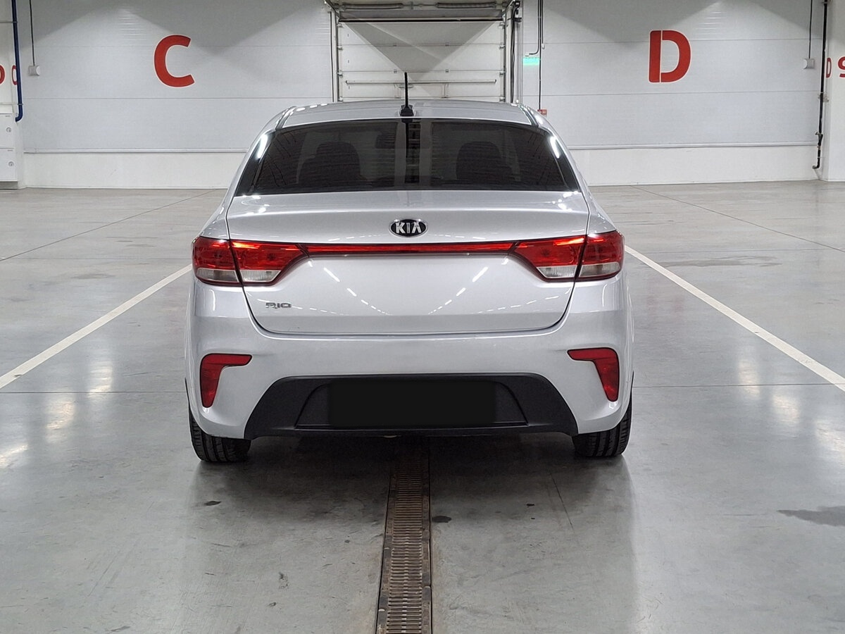 Купить Kia Rio с пробегом. Фото: #5