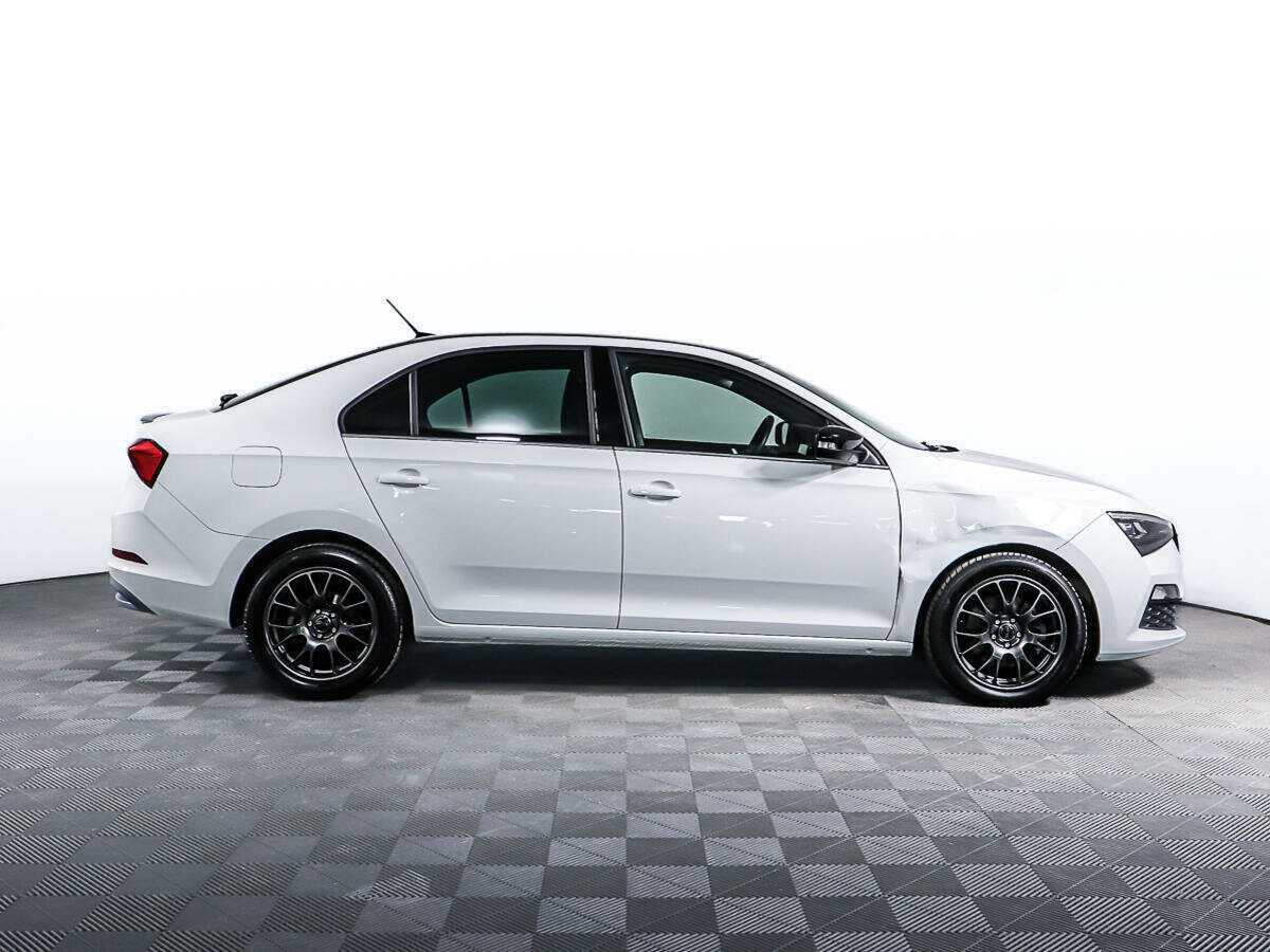 Купить Skoda Rapid с пробегом. Фото: #3