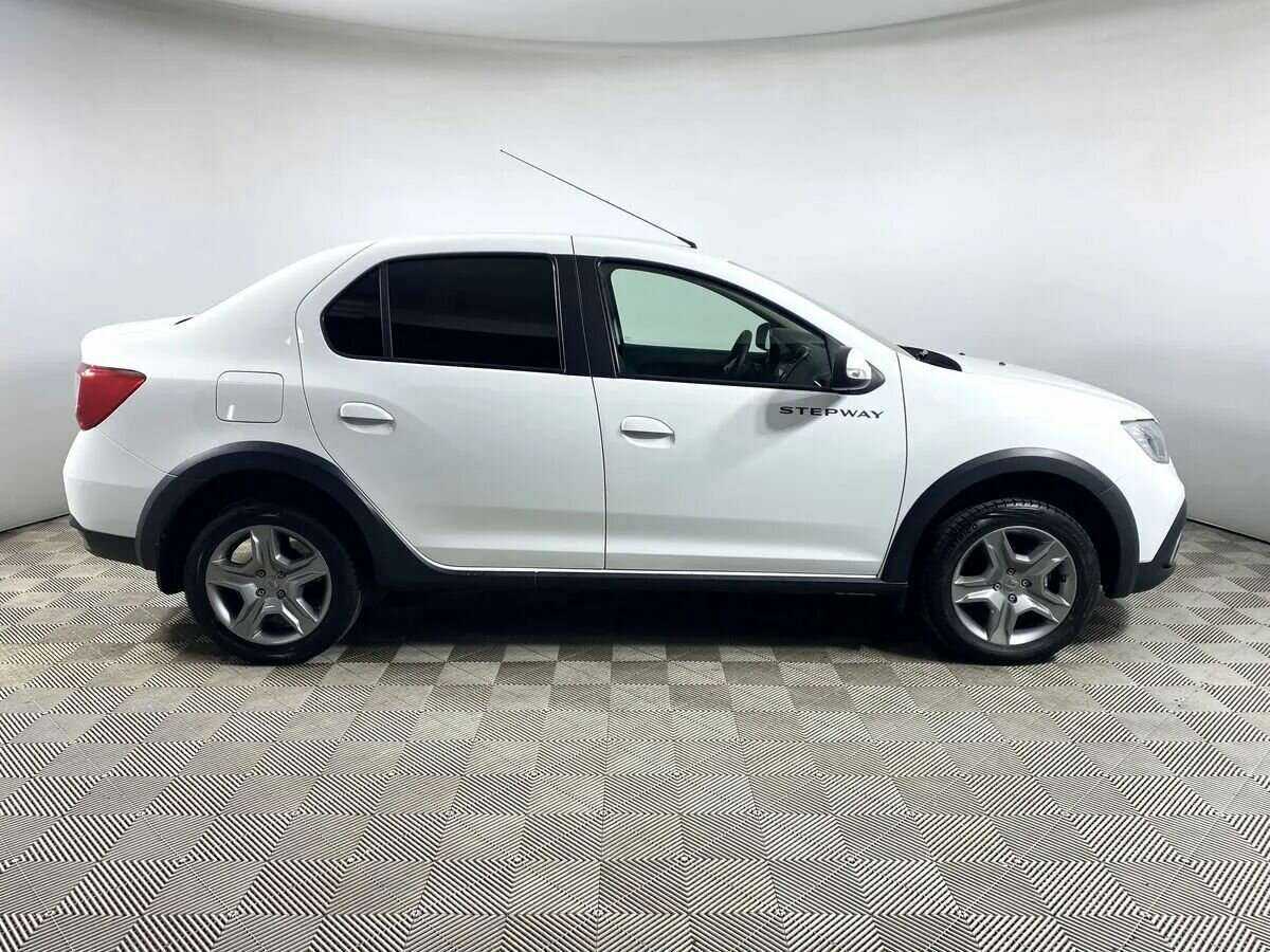 Купить Renault Logan с пробегом. Фото: #3