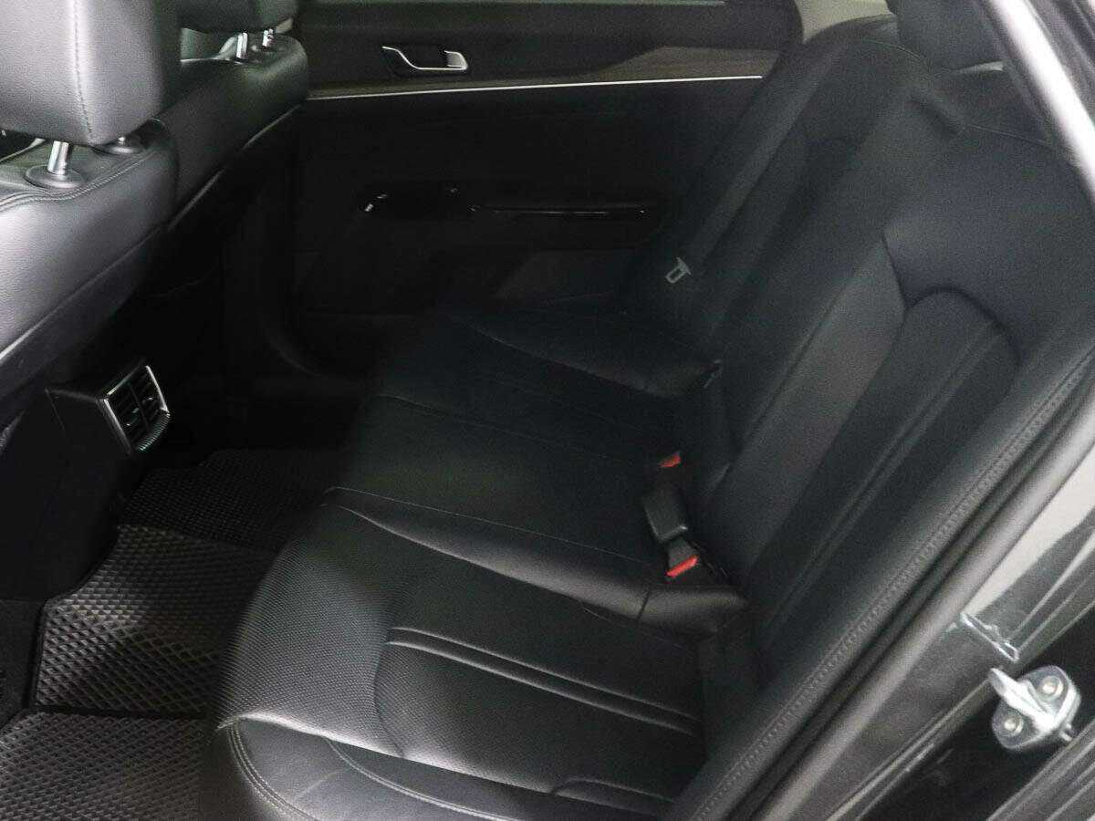 Купить Kia K5 с пробегом. Фото: #7