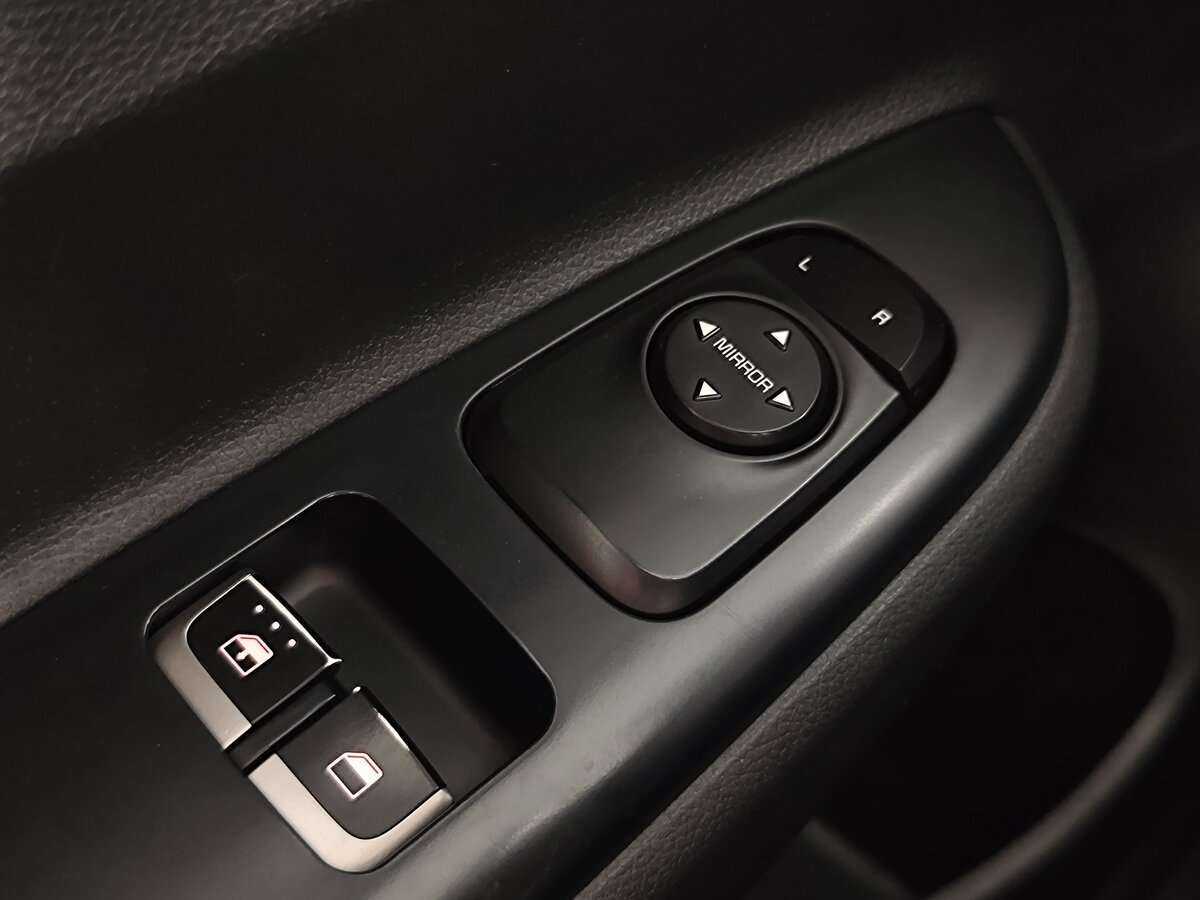 Купить Kia Rio с пробегом. Фото: #15