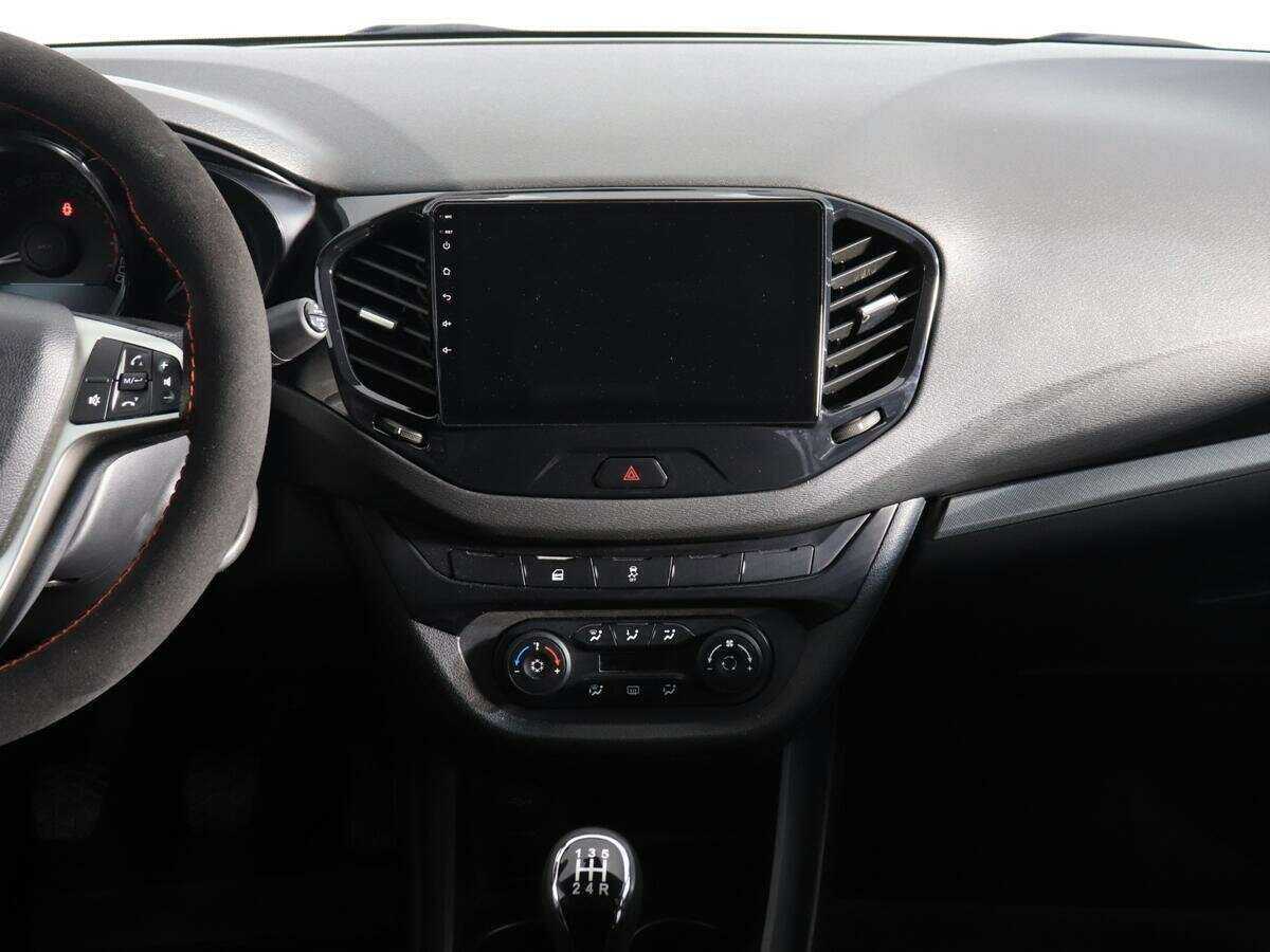 Купить Lada (ВАЗ) Vesta с пробегом. Фото: #11