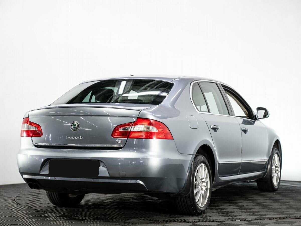 Купить Skoda Superb с пробегом. Фото: #3