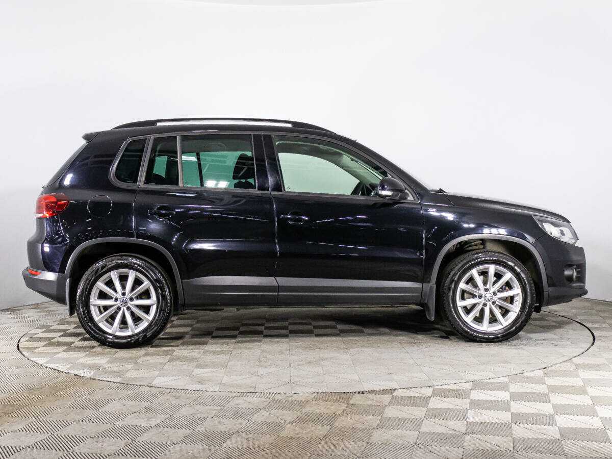 Купить Volkswagen Tiguan с пробегом. Фото: #3