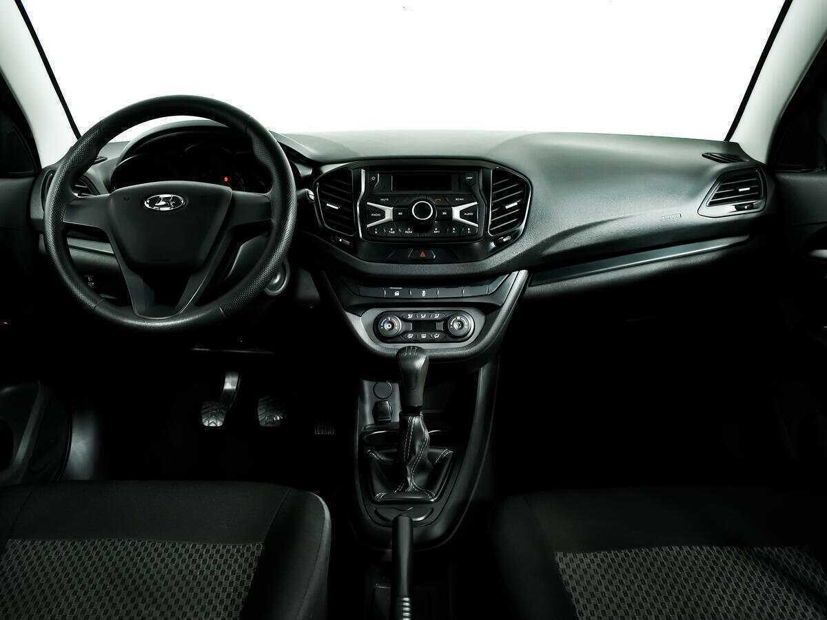 Купить Lada (ВАЗ) Vesta с пробегом. Фото: #10