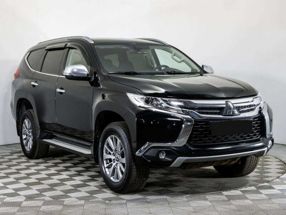 Купить Mitsubishi Pajero Sport с пробегом. Фото: #2