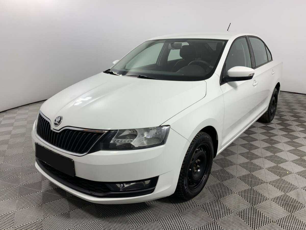 Купить Skoda Rapid с пробегом. Фото: #0