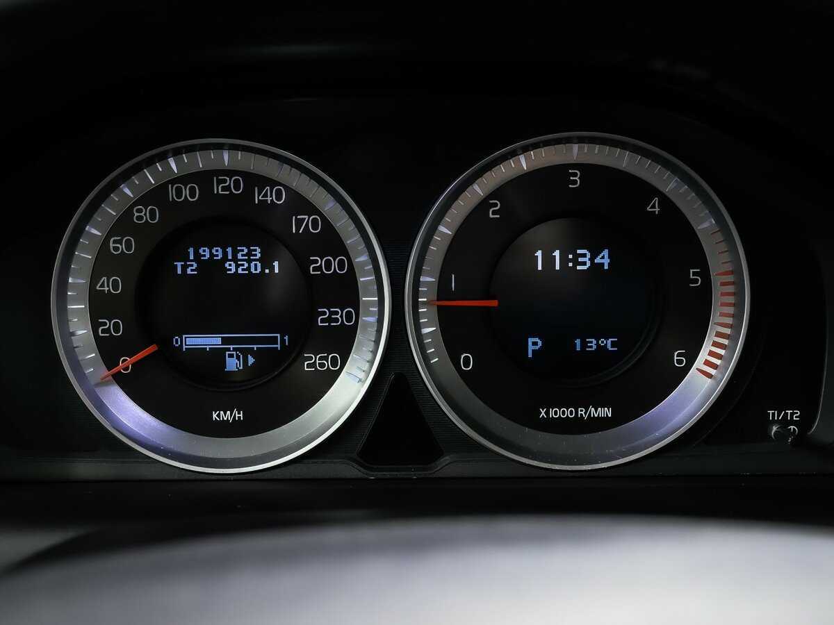 Купить Volvo XC60 с пробегом. Фото: #9
