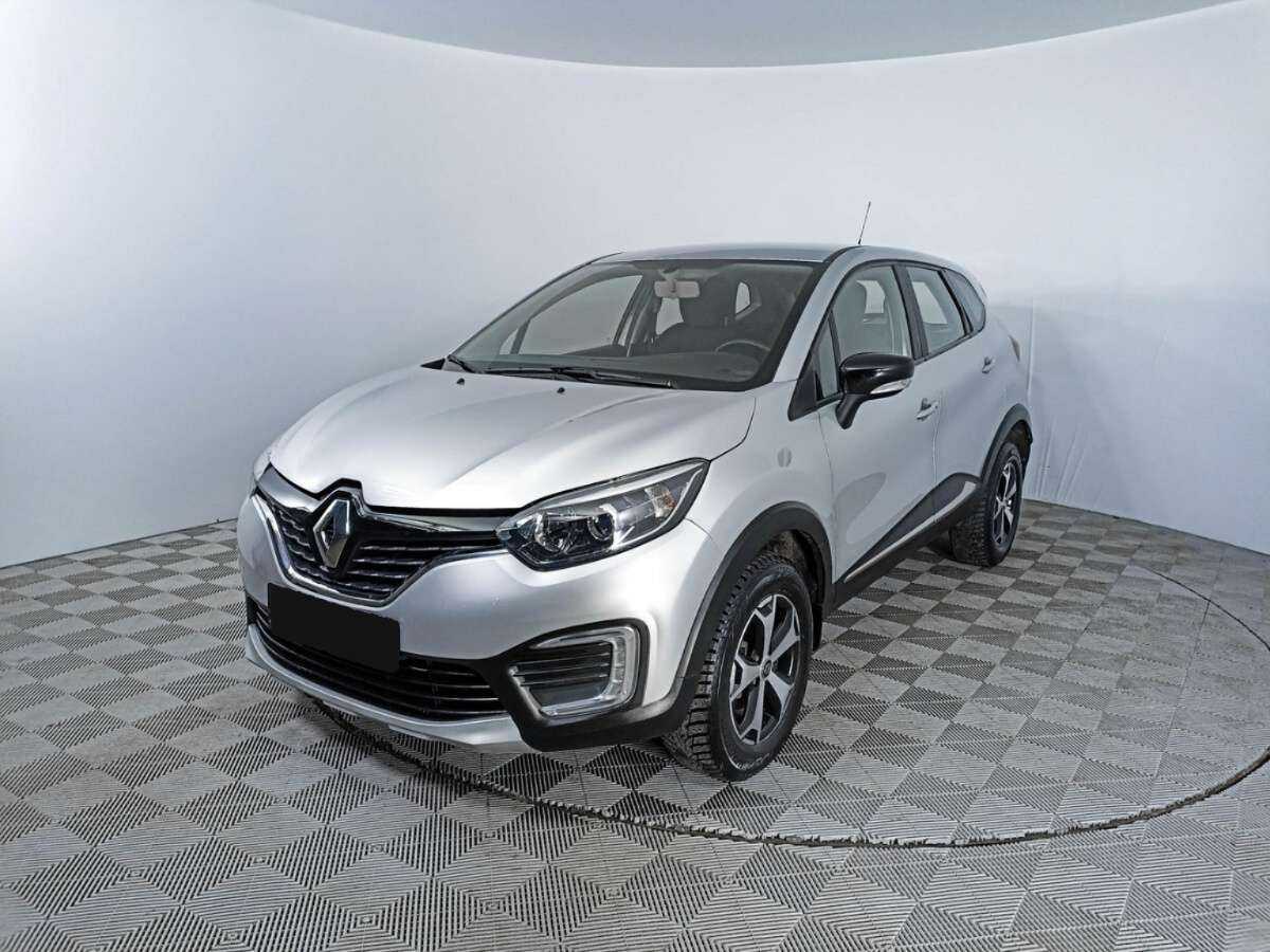 Купить Renault Kaptur с пробегом. Посмотреть фото