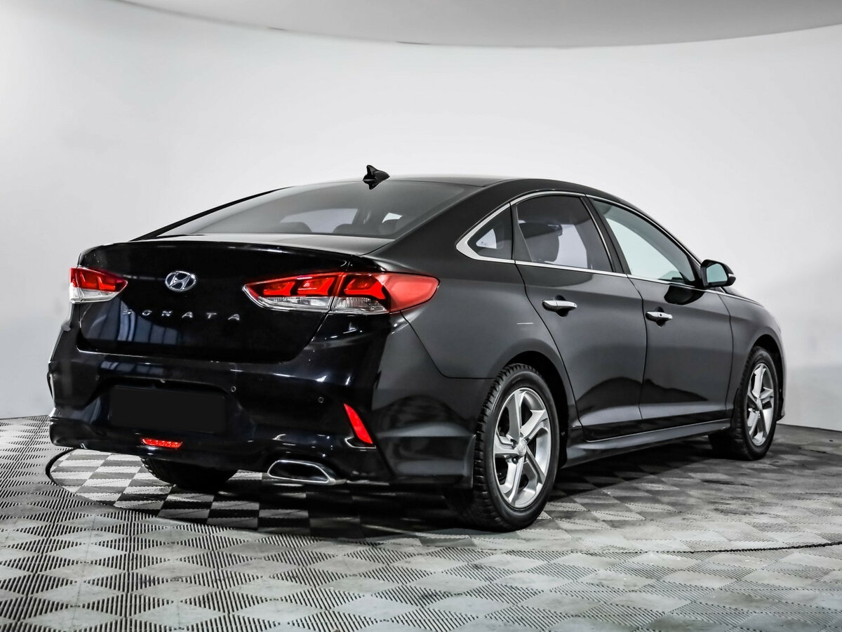 Купить Hyundai Sonata с пробегом. Фото: #4