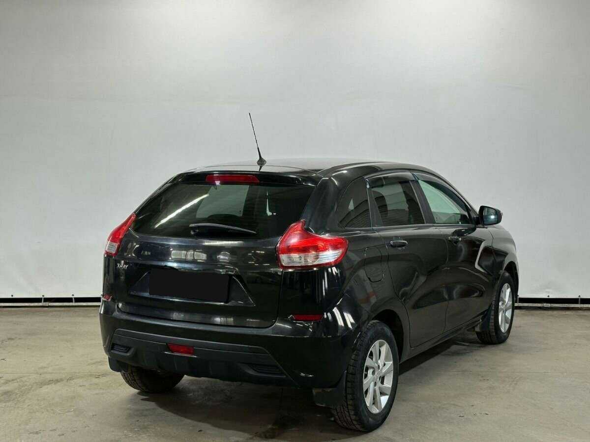 Купить Lada (ВАЗ) XRAY с пробегом. Фото: #4