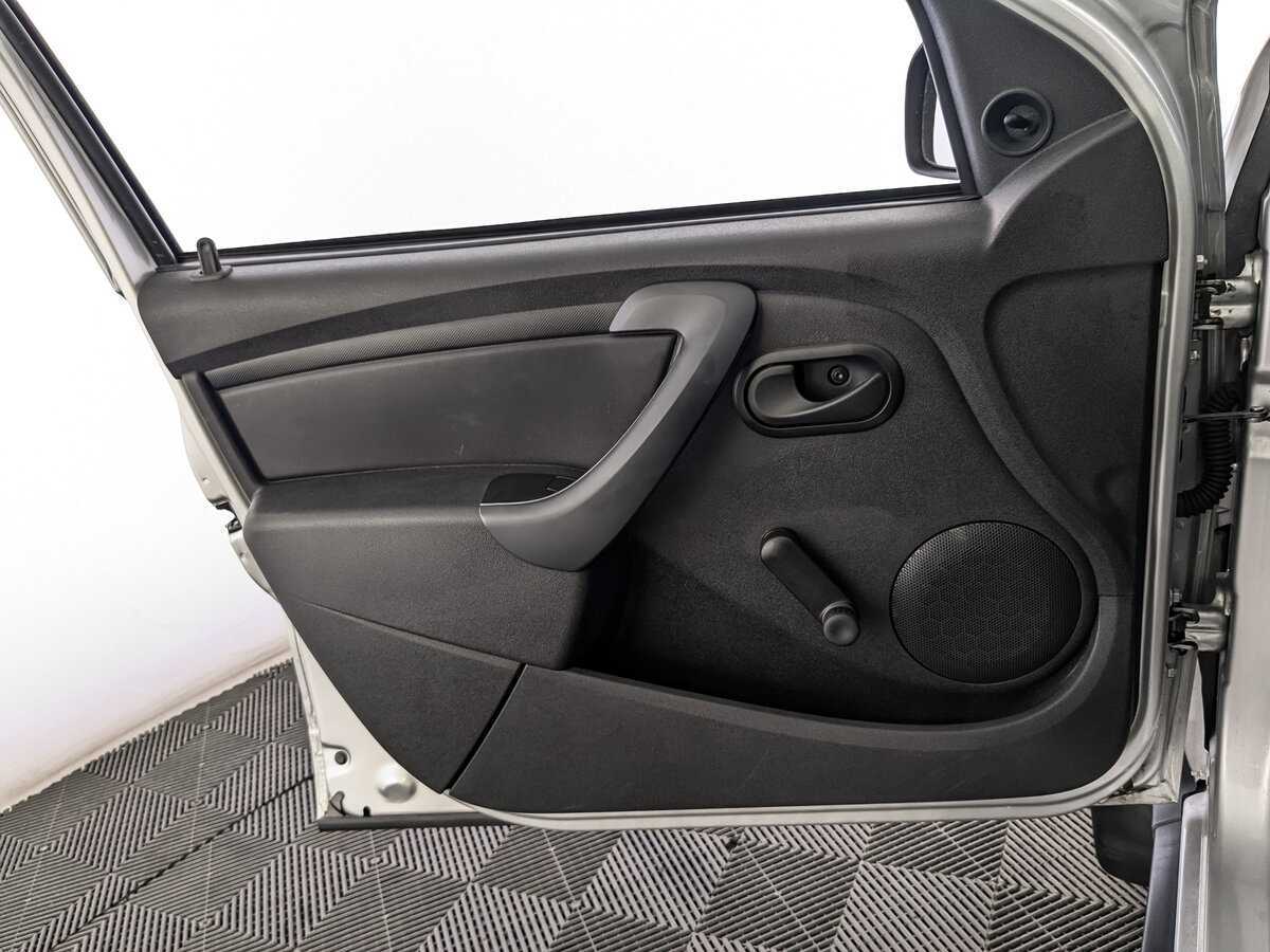 Купить Renault Duster с пробегом. Фото: #13