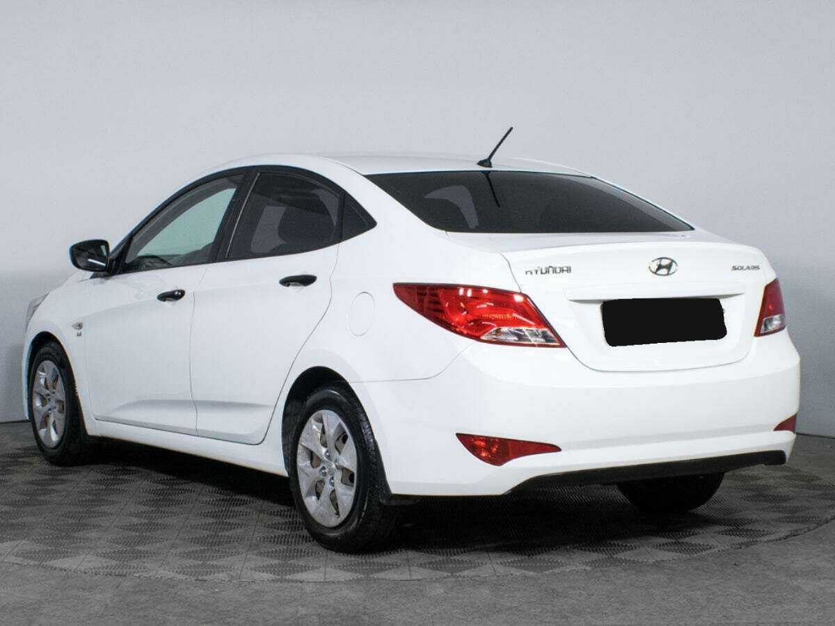 Купить Hyundai Solaris с пробегом. Фото: #6