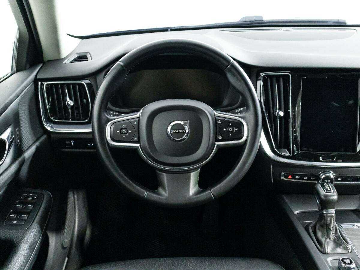 Купить Volvo V60 с пробегом. Фото: #16