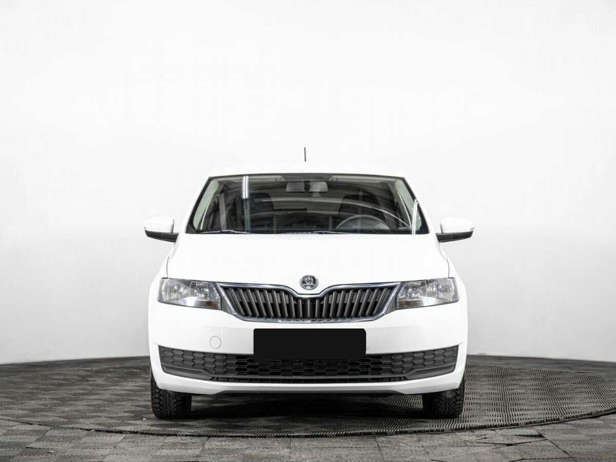 Купить Skoda Rapid с пробегом. Фото: #1