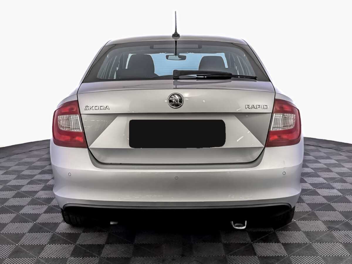 Купить Skoda Rapid с пробегом. Фото: #5