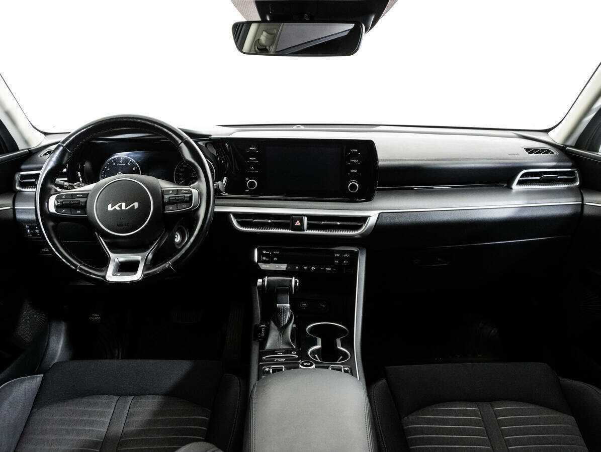 Купить Kia K5 с пробегом. Фото: #7