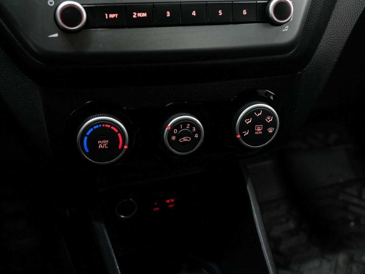 Купить Kia Rio с пробегом. Фото: #18