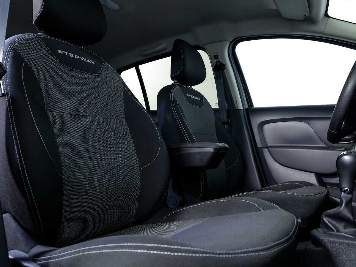 Купить Renault Sandero с пробегом. Фото: #10