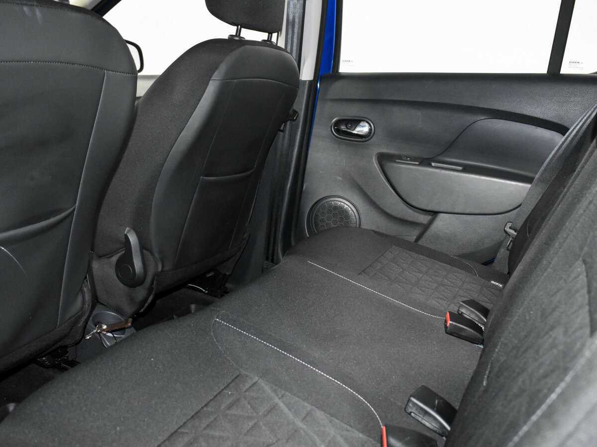 Купить Renault Sandero с пробегом. Фото: #11