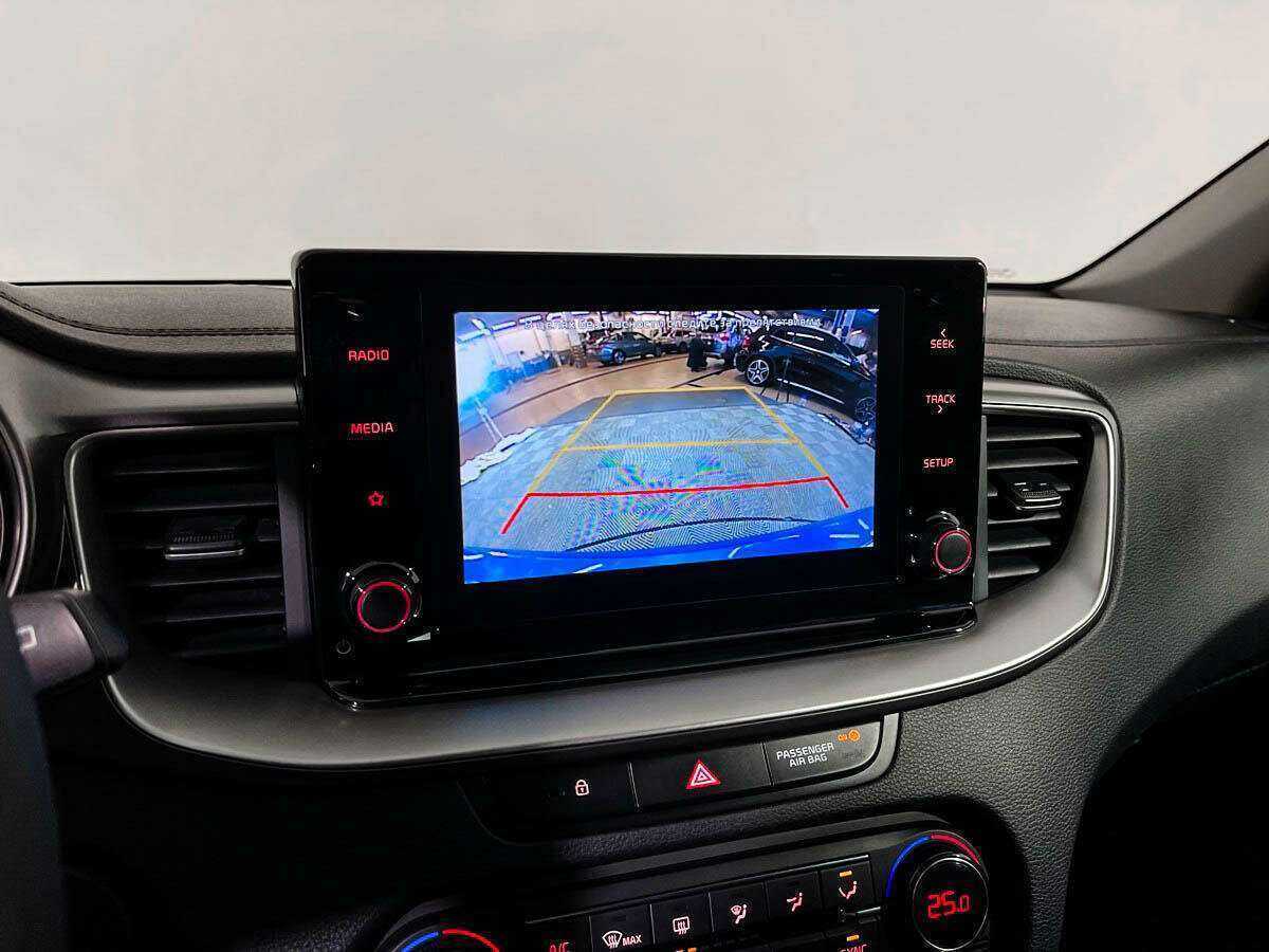 Купить Kia Ceed с пробегом. Фото: #13