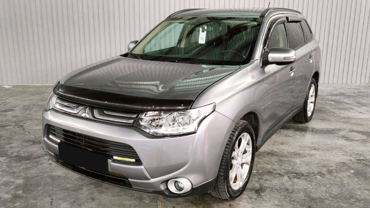 Купить Mitsubishi Outlander с пробегом. Посмотреть фото