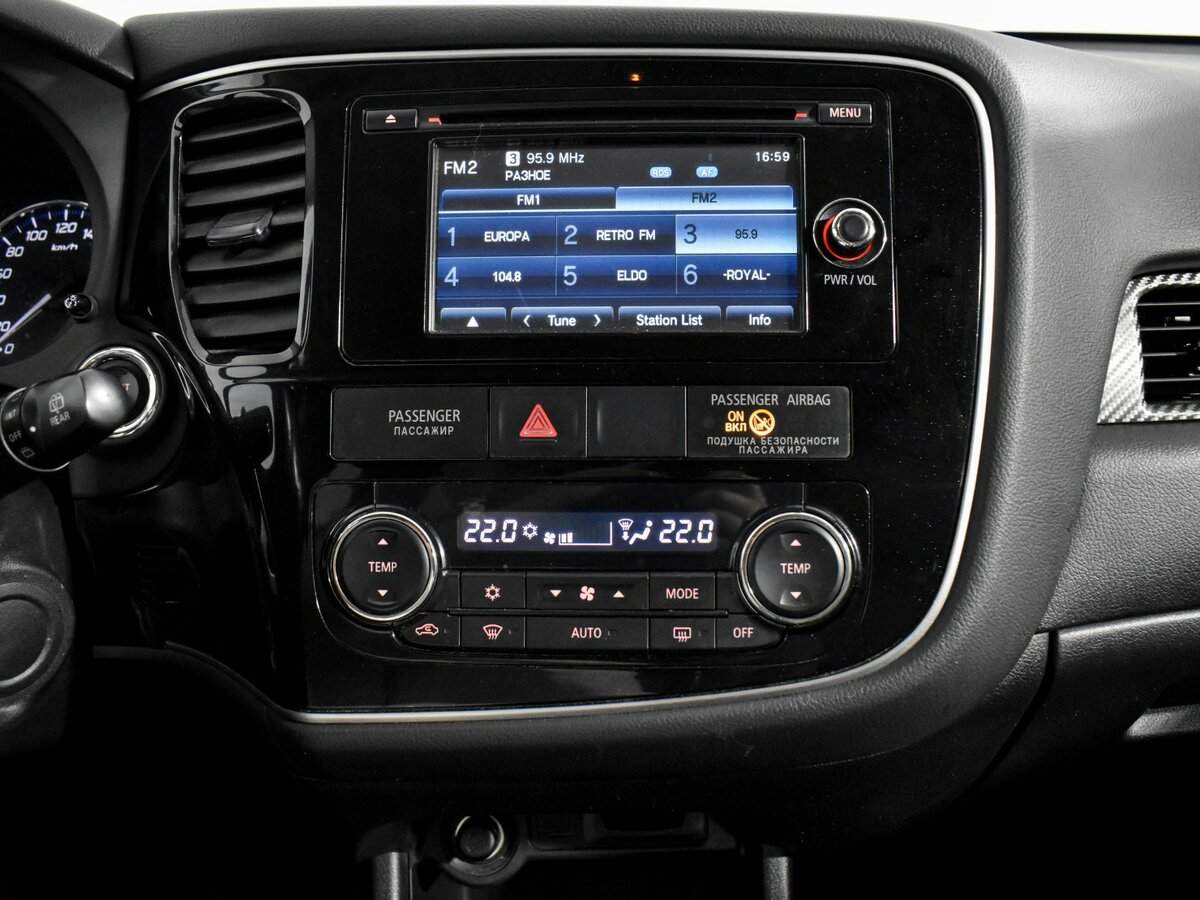 Купить Mitsubishi Outlander с пробегом. Фото: #15