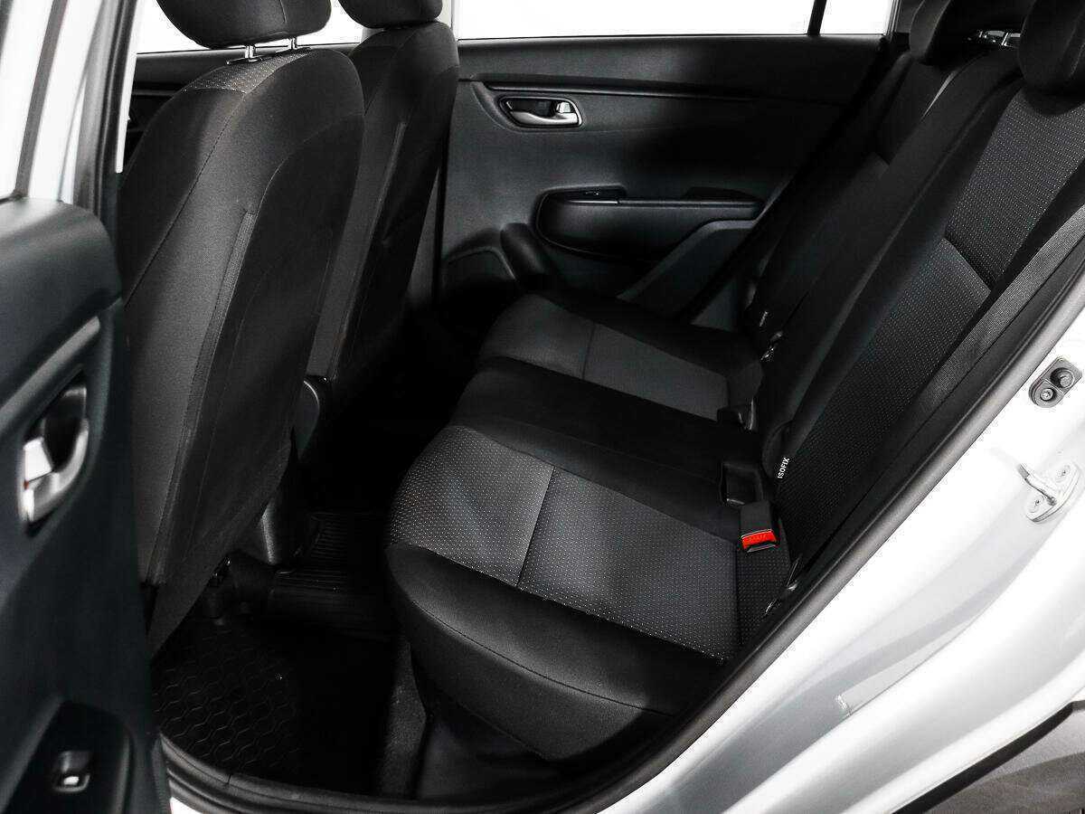 Купить Kia Rio с пробегом. Фото: #7