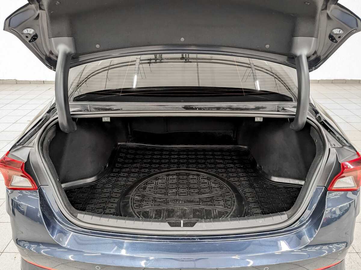 Купить Kia K5 с пробегом. Фото: #9