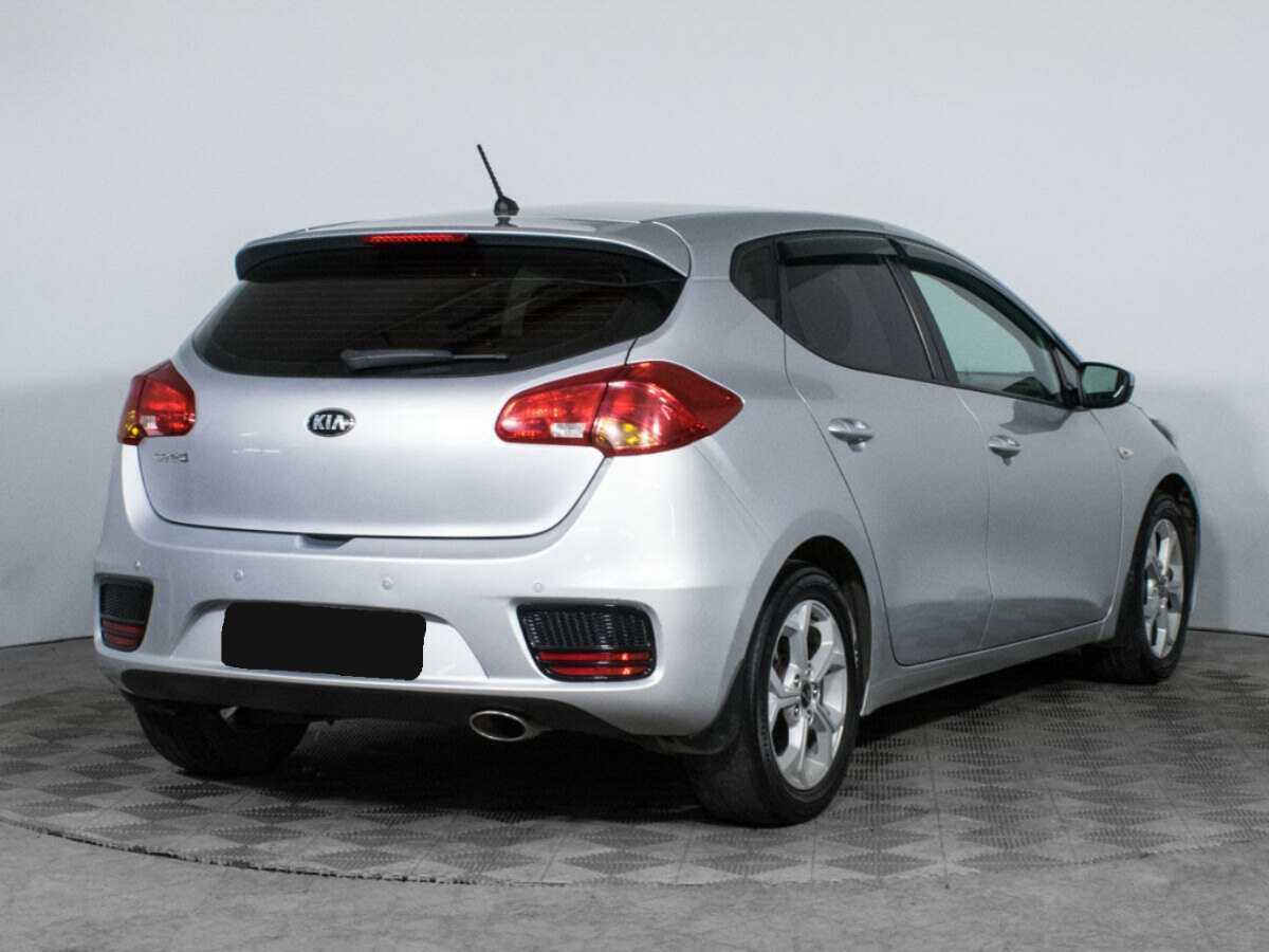 Купить Kia Ceed с пробегом. Фото: #3