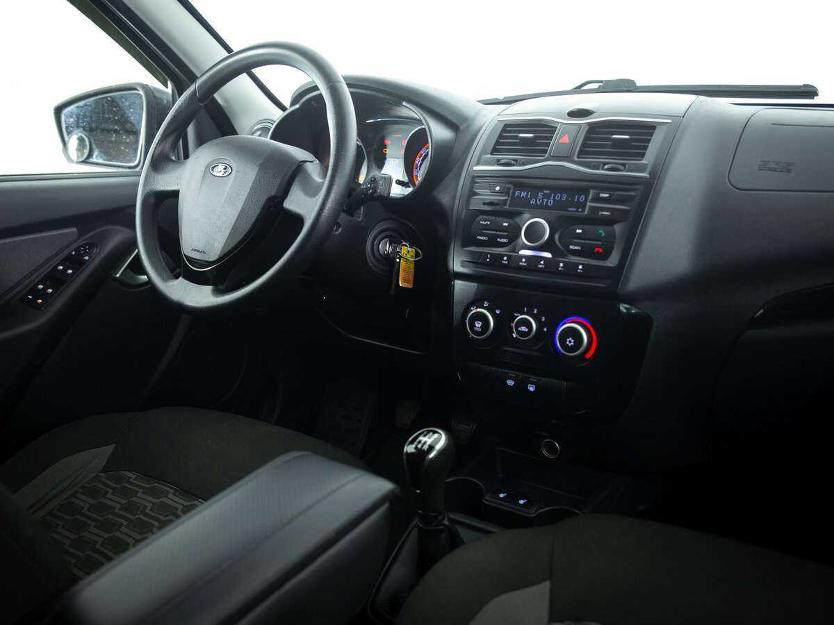 Купить Lada (ВАЗ) Granta с пробегом. Фото: #9