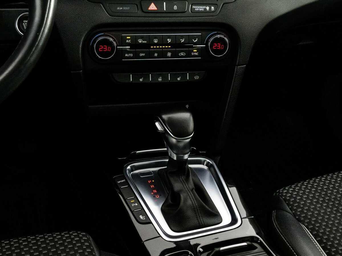 Купить Kia Ceed с пробегом. Фото: #11