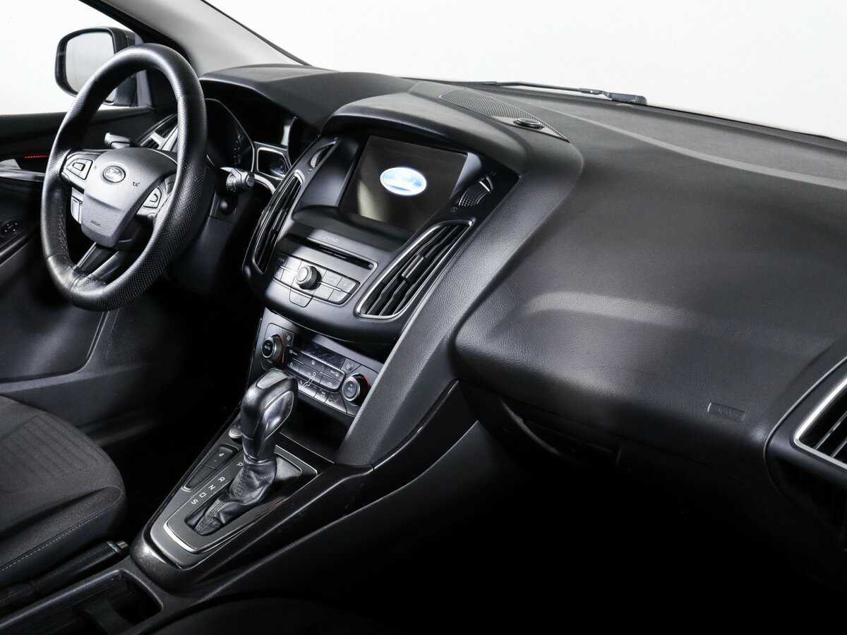 Купить Ford Focus с пробегом. Фото: #8