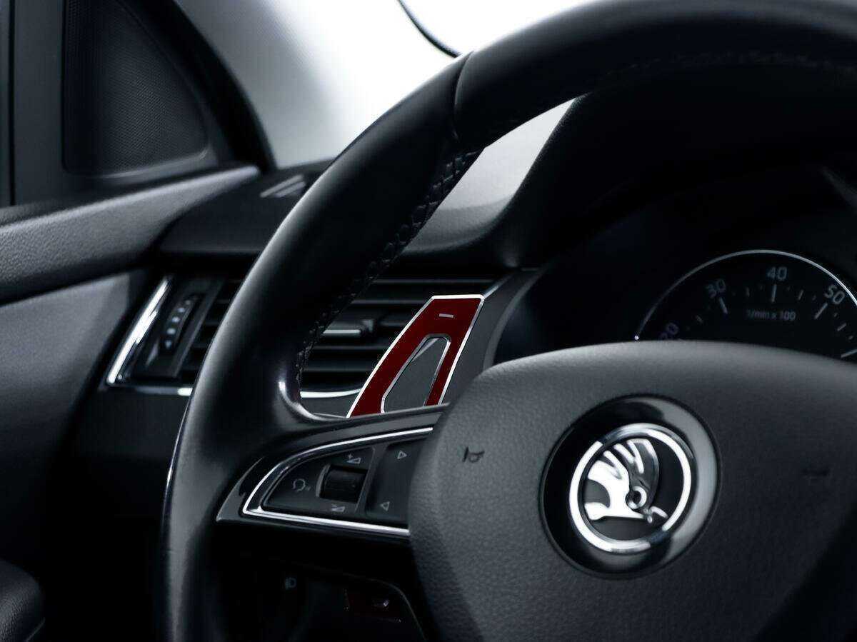 Купить Skoda Octavia с пробегом. Фото: #11