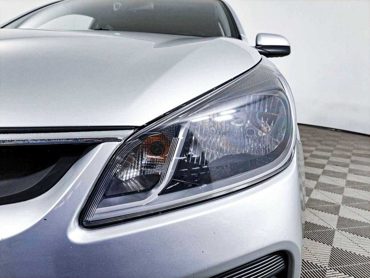 Купить Kia Rio с пробегом. Фото: #16