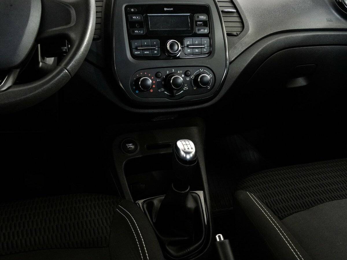 Купить Renault Kaptur с пробегом. Фото: #11