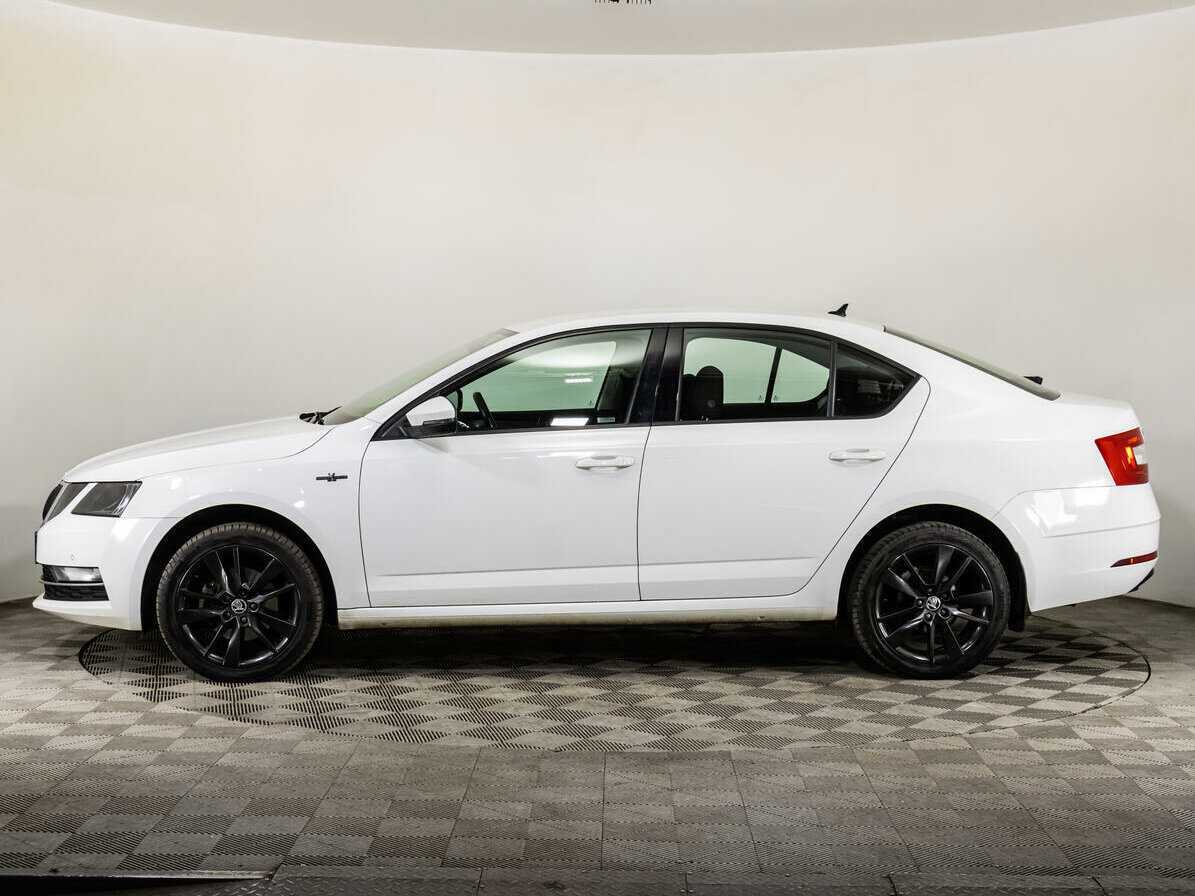Купить Skoda Octavia с пробегом. Фото: #6