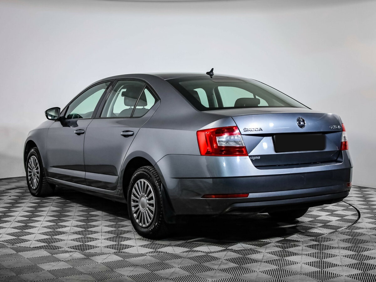 Купить Skoda Octavia с пробегом. Фото: #4