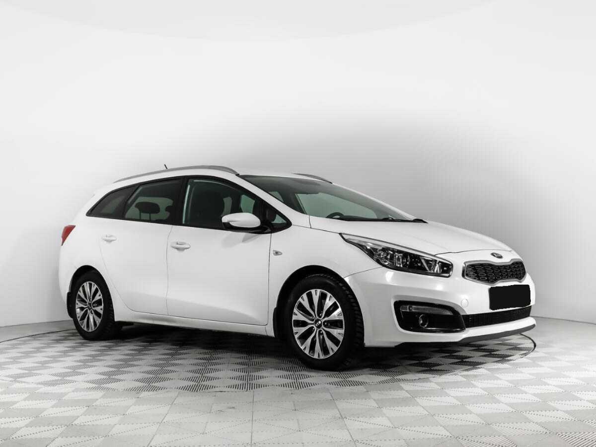 Купить Kia Ceed с пробегом. Фото: #2