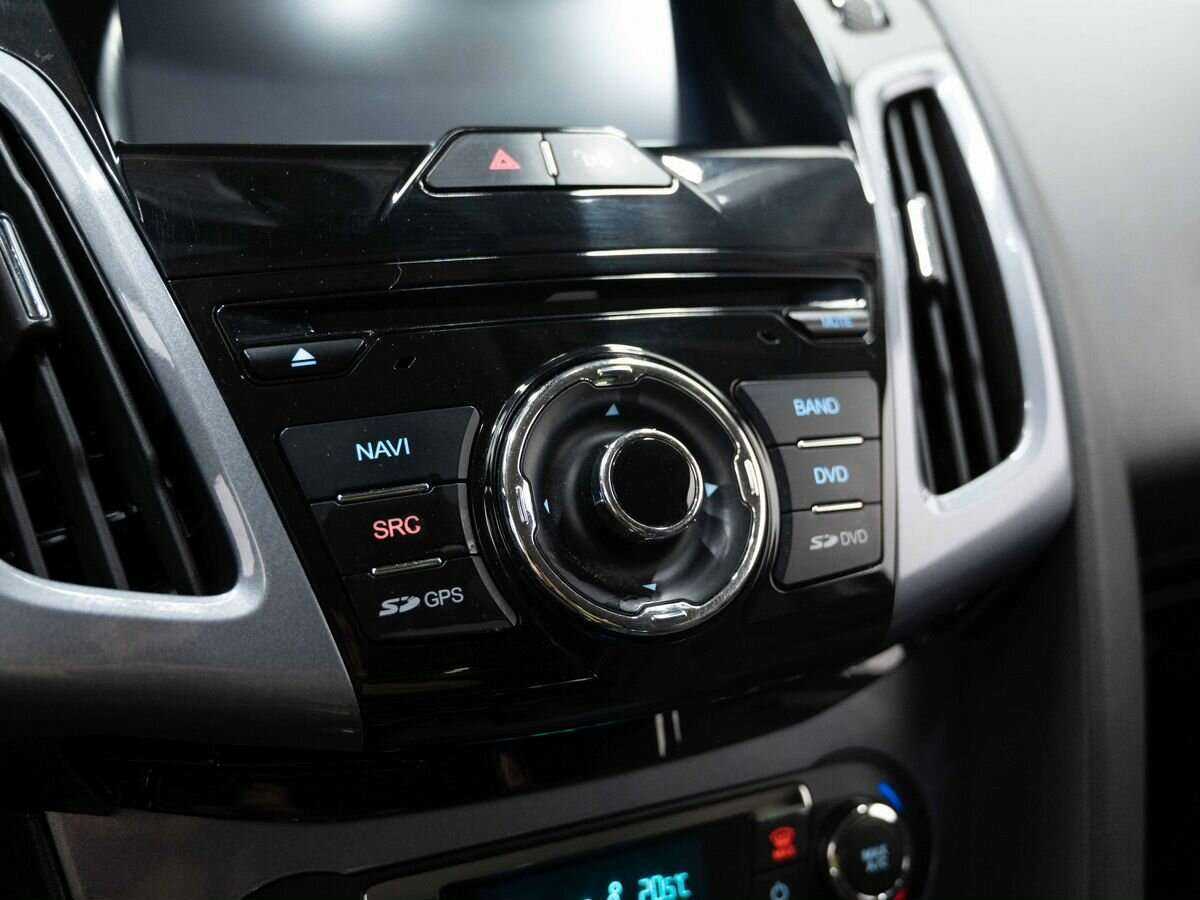 Купить Ford Focus с пробегом. Фото: #19