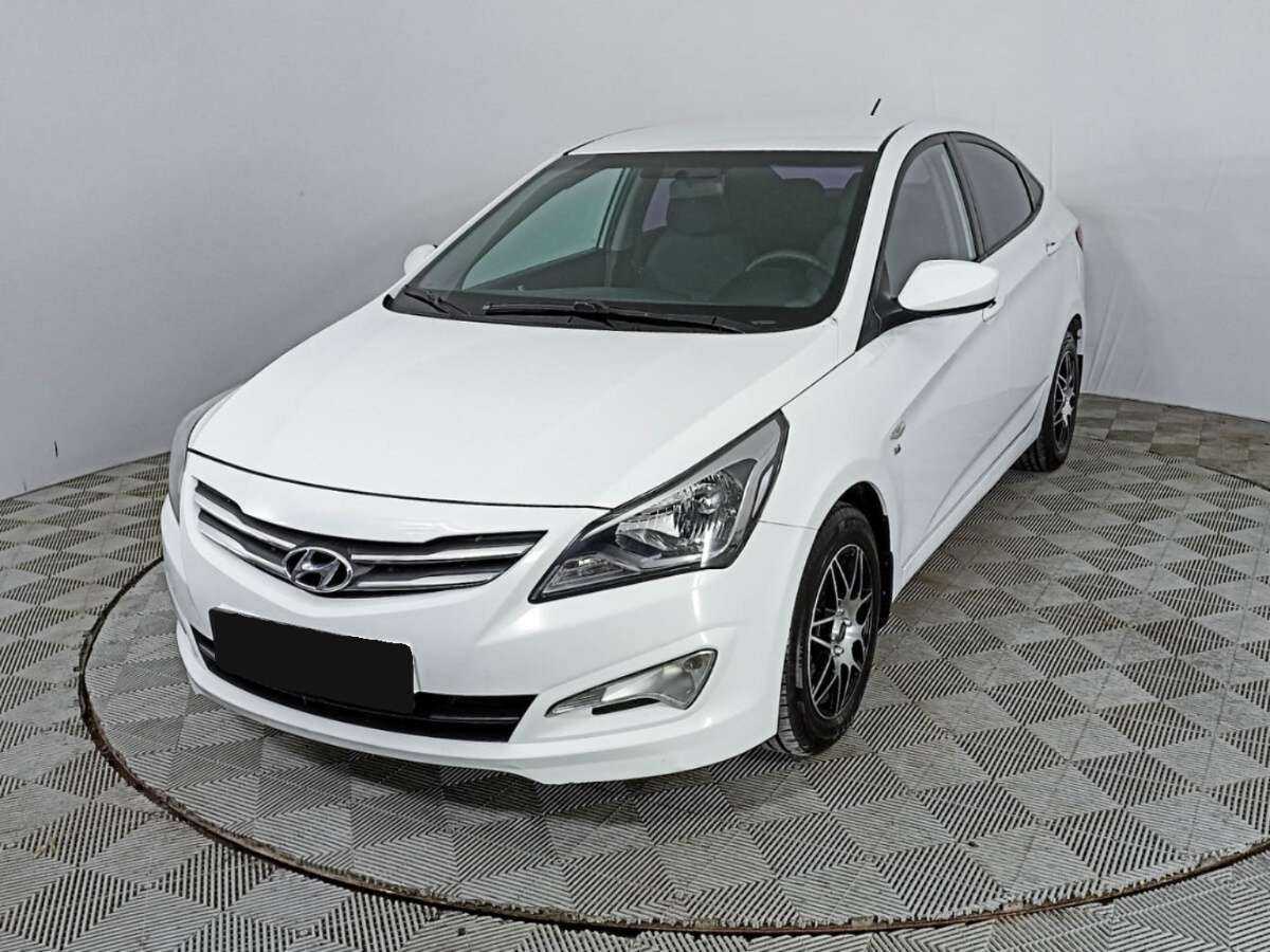Купить Hyundai Solaris с пробегом. Фото: #0