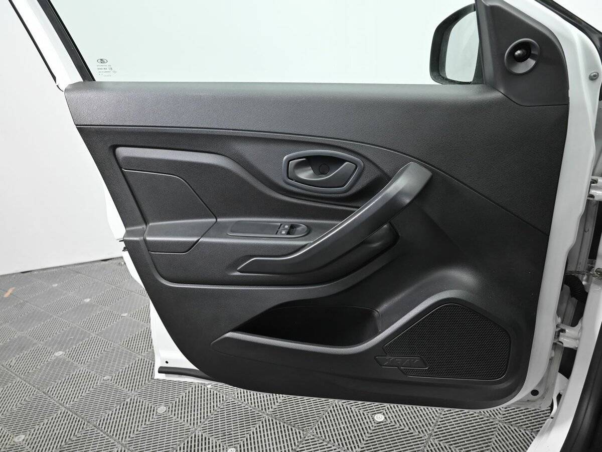 Купить Lada (ВАЗ) XRAY с пробегом. Фото: #5