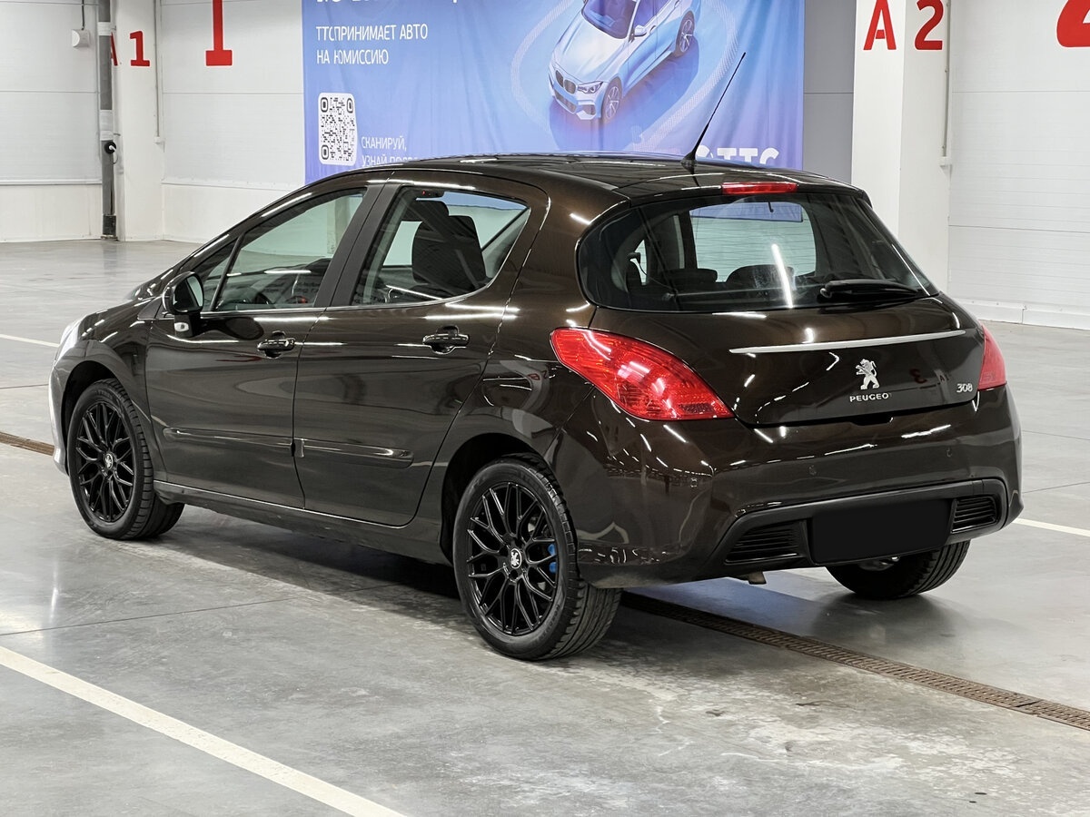 Купить Peugeot 308 с пробегом. Фото: #6