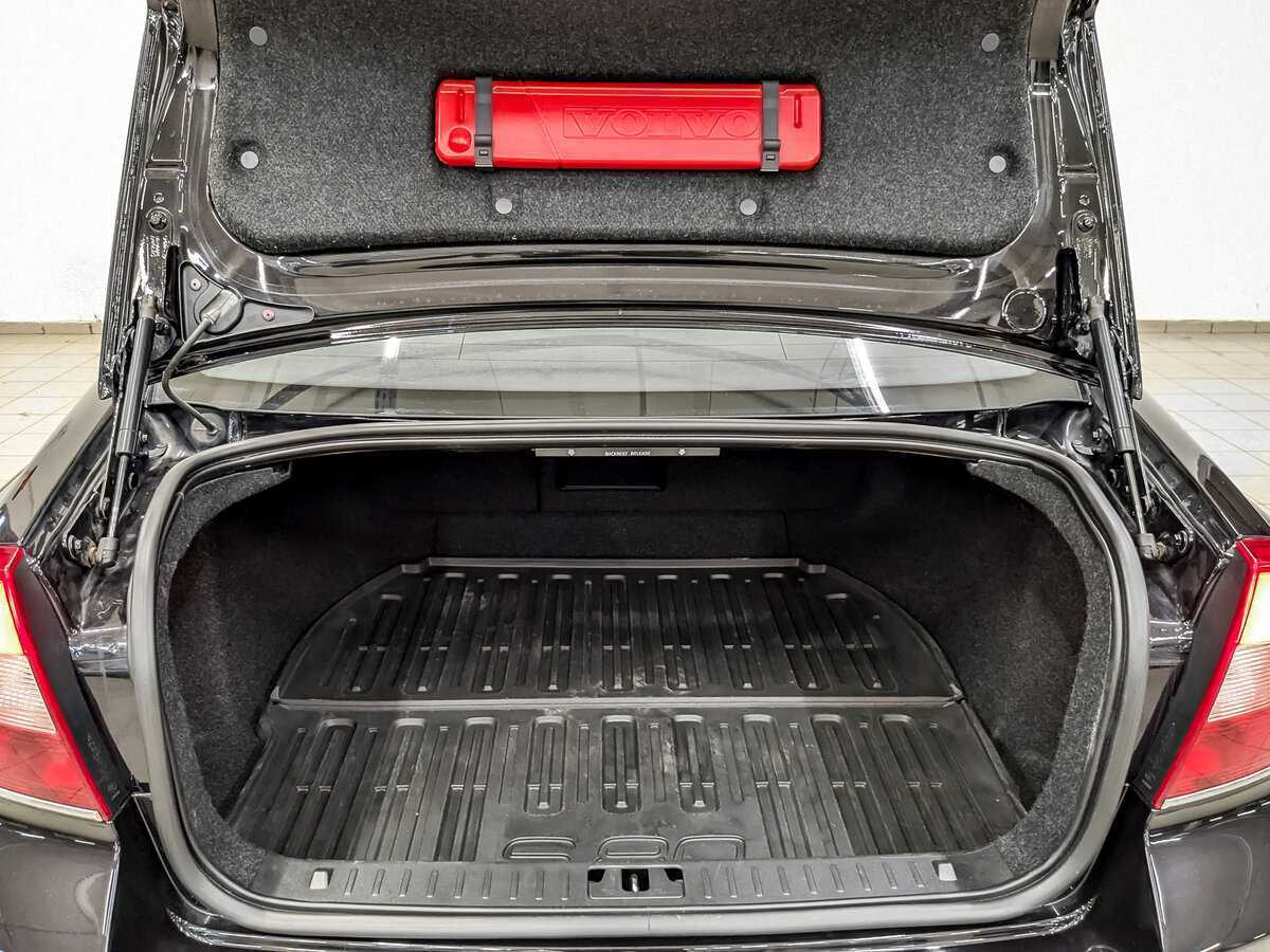 Купить Volvo S80 с пробегом. Фото: #9