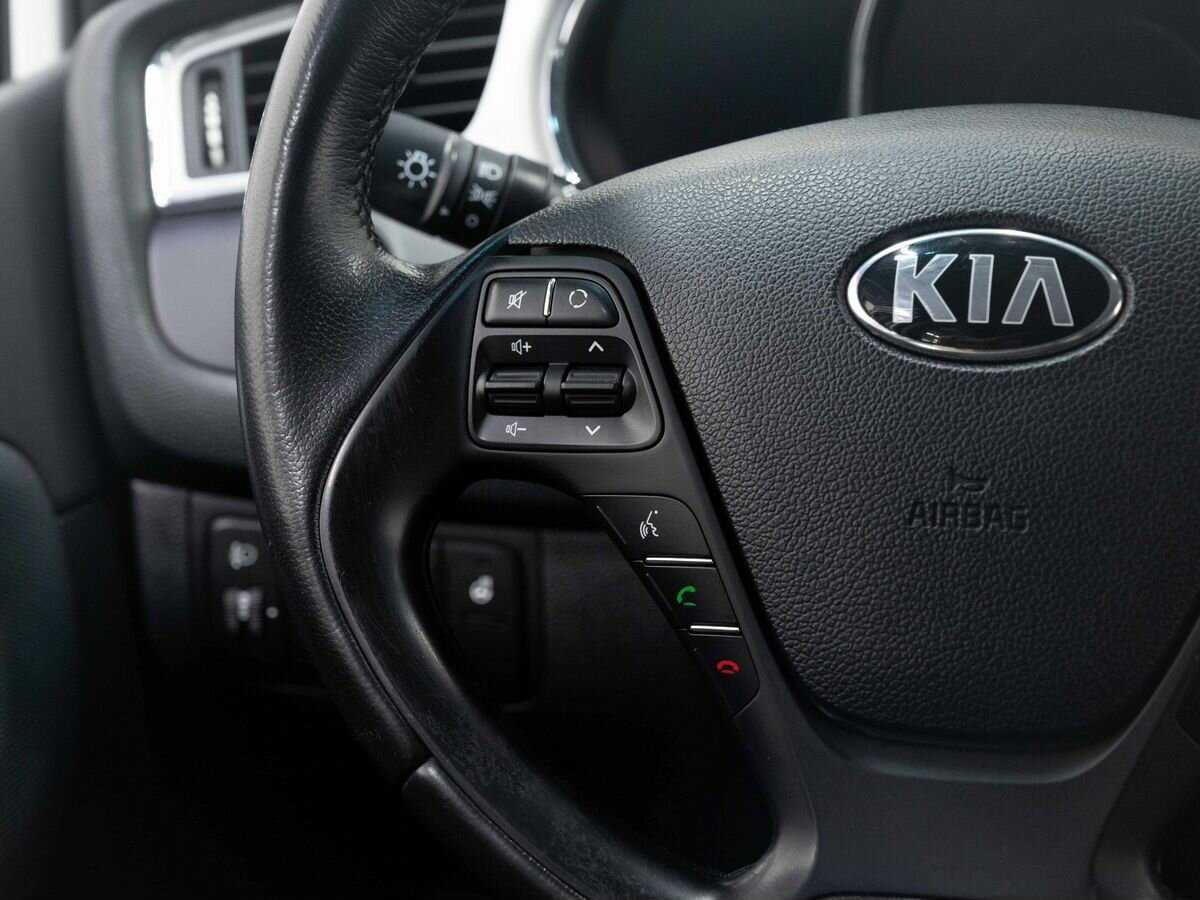 Купить Kia Ceed с пробегом. Фото: #16