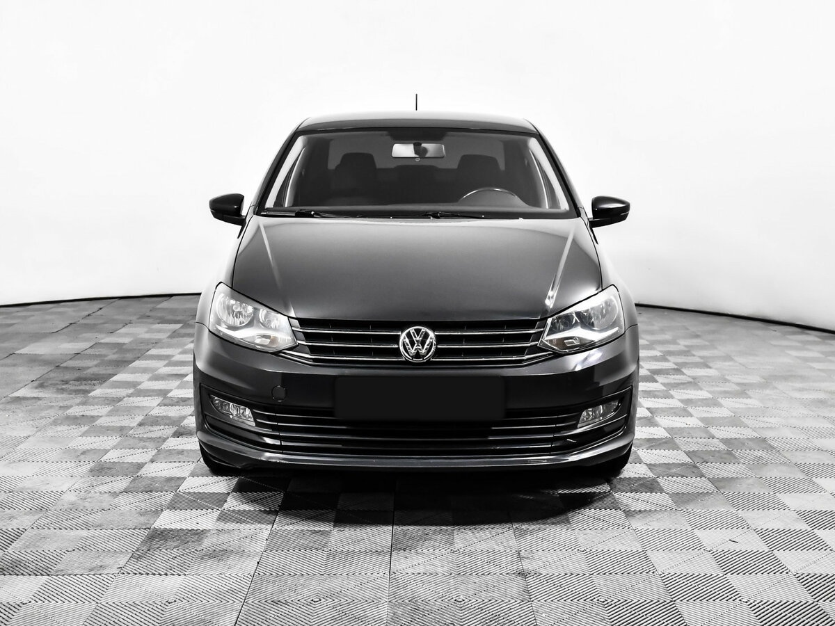 Купить Volkswagen Polo с пробегом. Фото: #1
