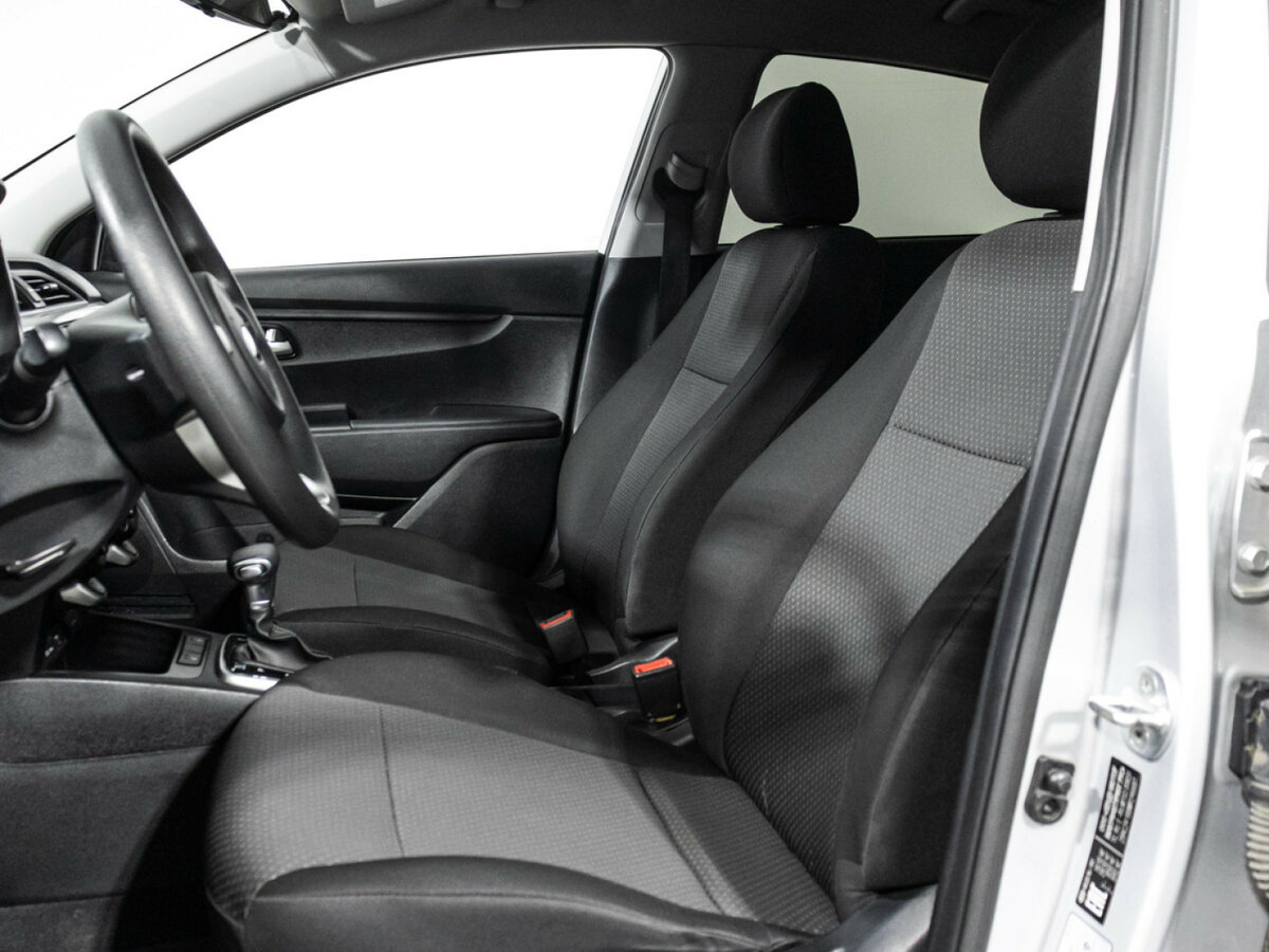 Купить Kia Rio с пробегом. Фото: #15