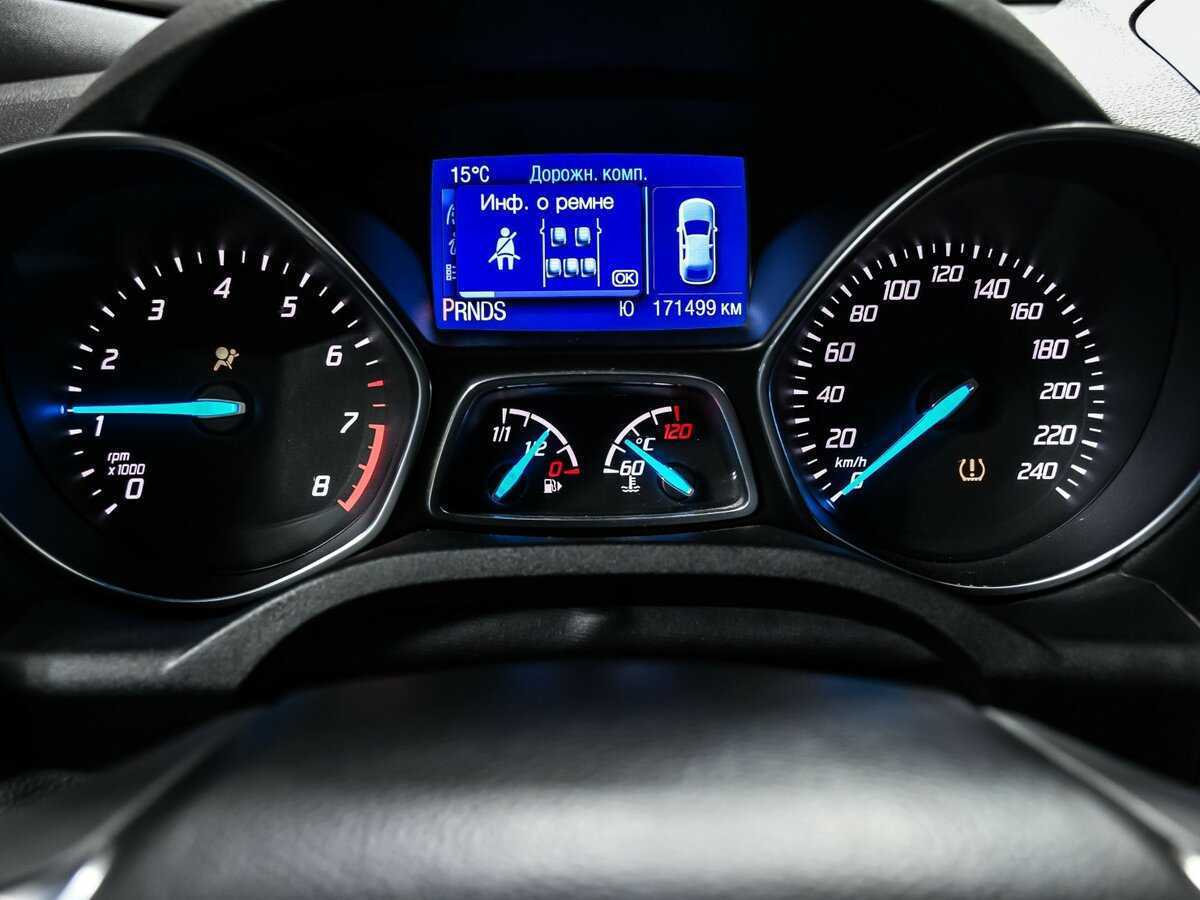 Купить Ford Kuga с пробегом. Фото: #9