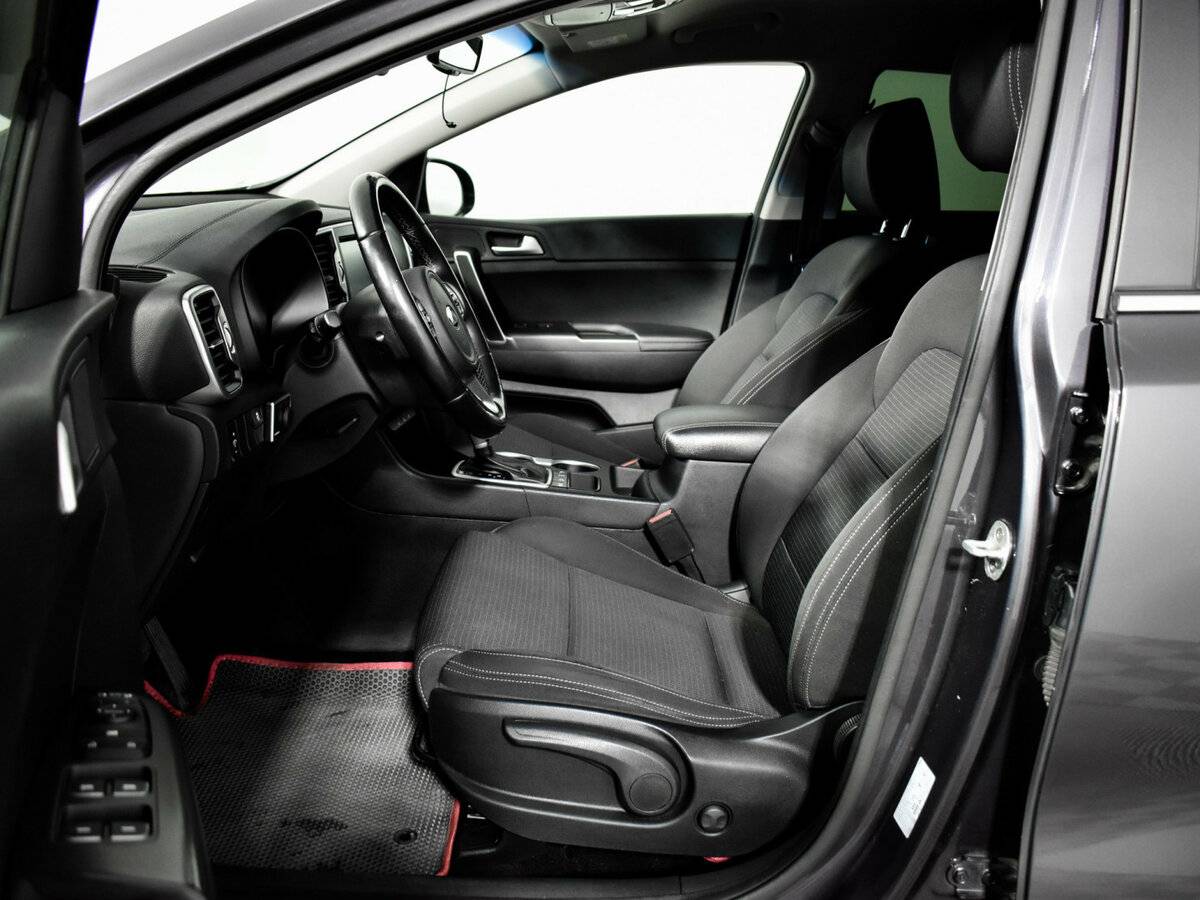 Купить Kia Sportage с пробегом. Фото: #9